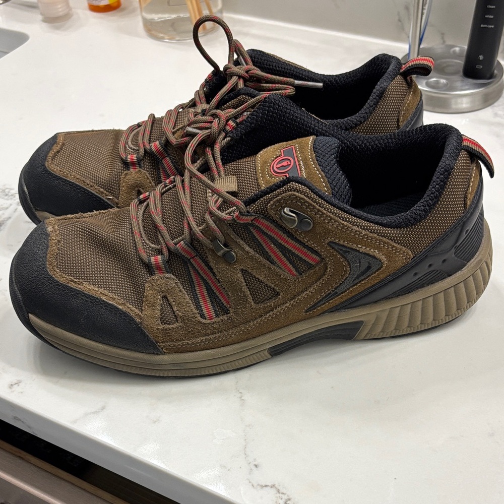 Men's Orthofeet Sorrento Brown and Black Walking Shoes